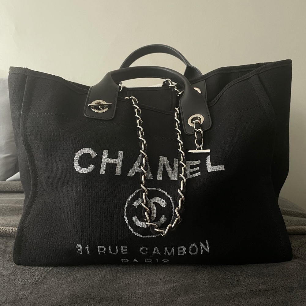 Chanel Deauville Large Canvas 31 Rue